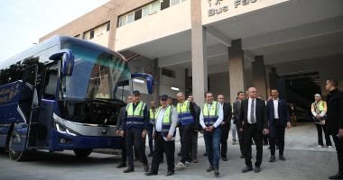 الشيمى يتابع عمليات الإنتاج بمصنع الأتوبيس وتأهيل مصنع سيارات الركوب الشيمى يتابع عمليات الإنتاج بمصنع الأتوبيس وتأهيل مصنع سيارات الركوب