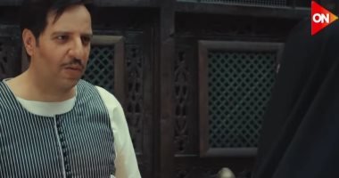 مسلسل النص الحلقة 7.. أحمد أمين يستقبل جواب حب من زميلة شقيقه فى الجامعة